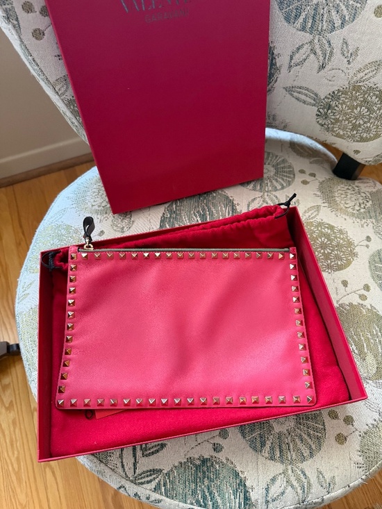 Valentino Garavani Handbags - Valentino Garavani Red Rockstud Clutch ❤️